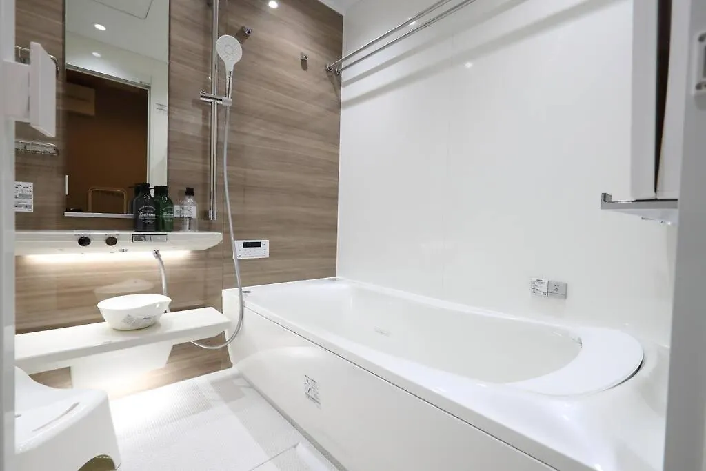 White Crystal Rooma Fukuoka  Daire